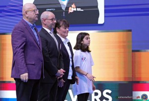 podium beam ph simone ferraro sfa02180 copia